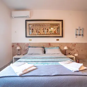 https://bb-lella.hotelinveneto.com